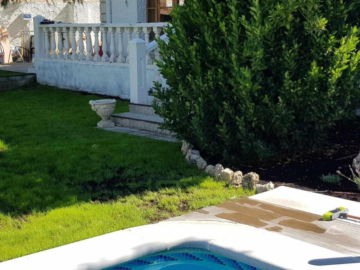 Casa De Campo Con Piscina 12 Personas Валадоид Екстериор снимка